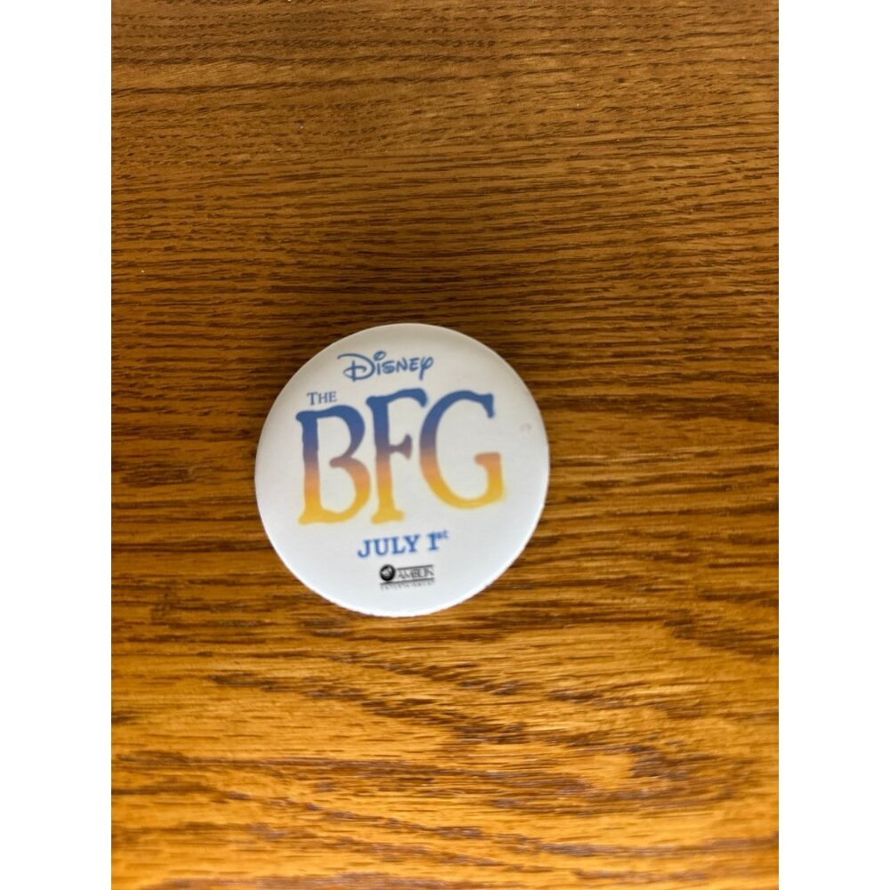 Disney the BFG PROMOTIONAL pin button movie